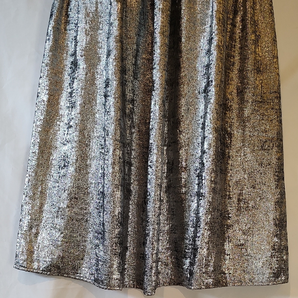 Old Navy Silver Metallic Tiered Midi Dress - Picture 4 of 9